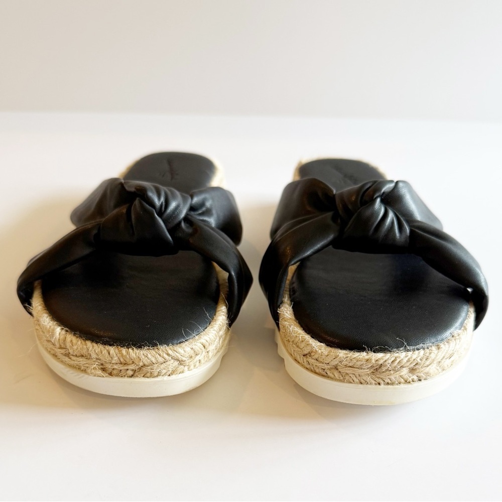 Universal Thread Dena Knotted Slip-On Sandals - Picture 8 of 8